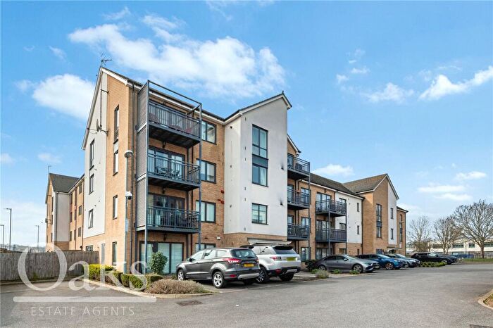 2 Bedroom Apartment For Sale In Watson Place, South Norwood, SE25