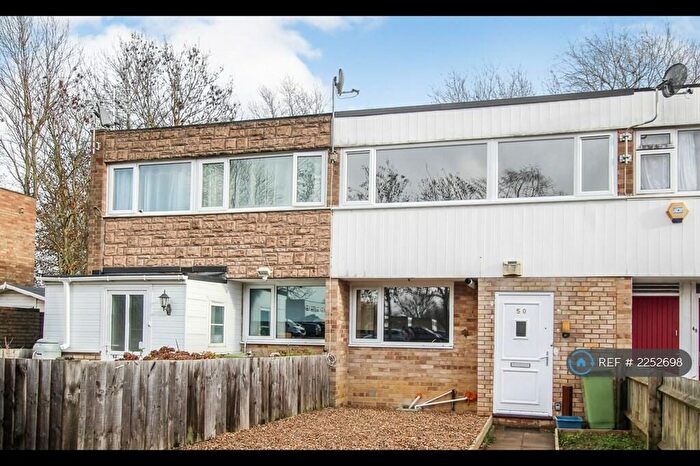 4 Bedroom Terraced House To Rent In Ennerdale Close, Bletchley, Milton Keynes, MK2