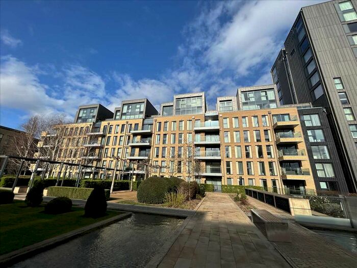 2 Bedroom Flat To Rent In Central Avenue, London, SW6