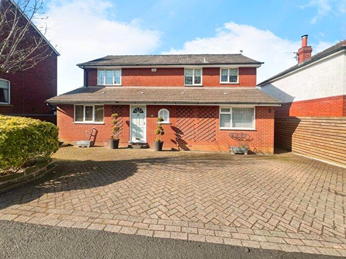 4 Bedroom Detached House To Rent In Church Road, Smithills, Bolton, BL1