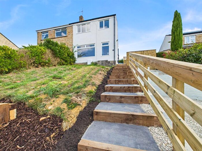 3 Bedroom Semi-Detached House For Sale In Fishers Way, Kingscourt, Stroud, Gloucestershire, GL5