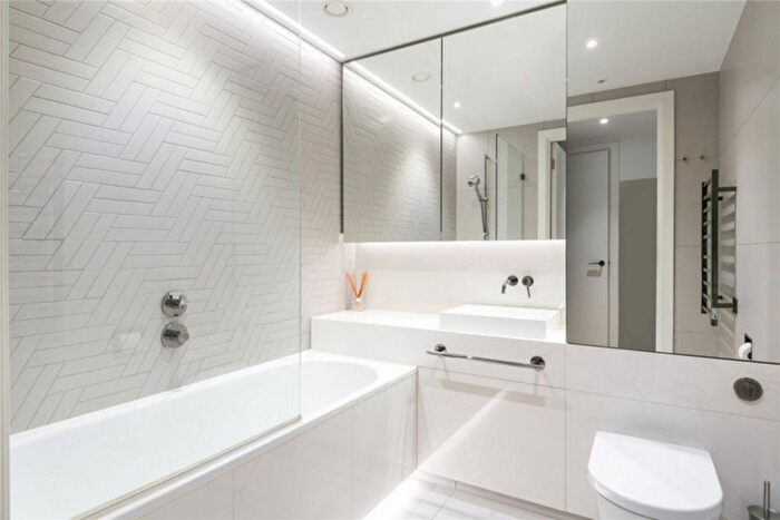 1 Bedroom Flat To Rent In White City Living, London, W12