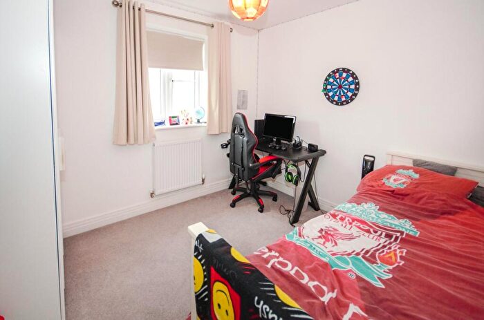 3 Bedroom Terraced House For Sale In Juniper Way, Eden Park, Rugby, CV21