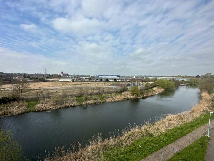 1 Bedroom Flat To Rent In Yeoman Close, Ipswich, Suffolk, IP1