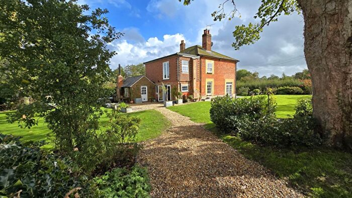 4 Bedroom Detached House For Sale In Ram Alley, Ashford Hill, Thatcham, RG19