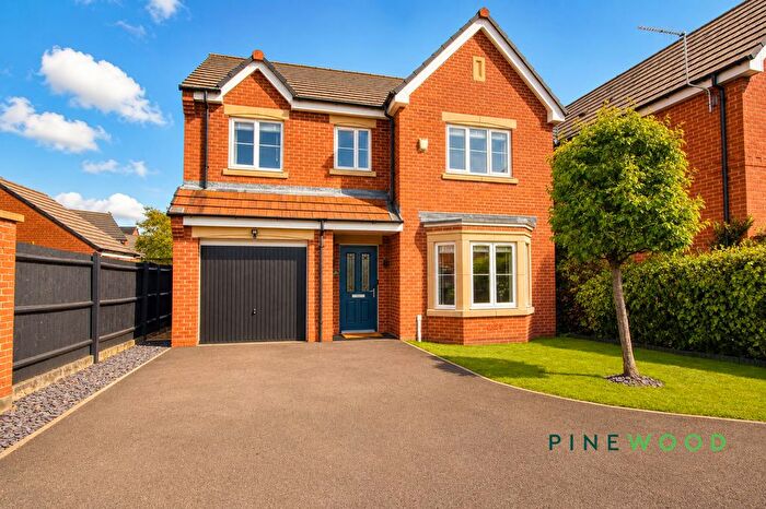 4 Bedroom Detached House For Sale In Manor House Court, Chesterfield, S41