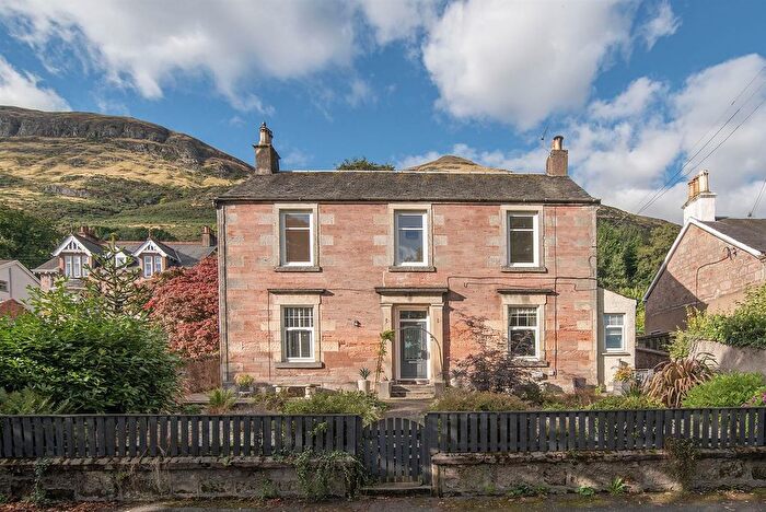 3 Bedroom Flat For Sale In Beauclerc Street, Alva, FK12