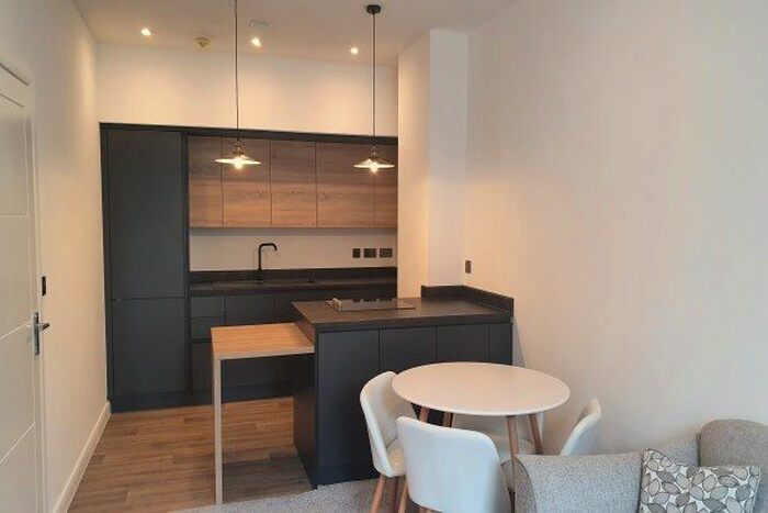 1 Bedroom Flat To Rent In Stone Cross House, Bolton, BL1