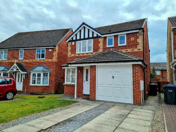 3 Bedroom Detached House To Rent In Patenson Court, Newton Aycliffe, DL5