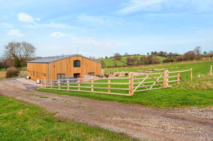 4 Bedroom Property For Sale In Taits Hill, Stinchcombe, Dursley, GL11