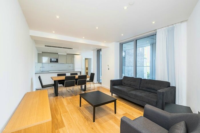 3 Bedroom Flat To Rent In Camley Street, London, N1C