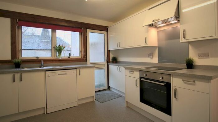 2 Bedroom Terraced House To Rent In Abbeyhill Crescent, Edinburgh, EH8