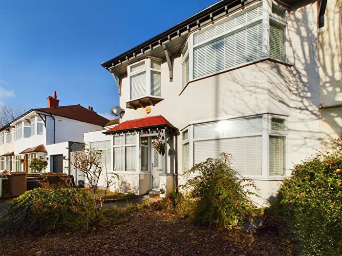 4 Bedroom Semi-Detached House To Rent In Grove Road, Wallasey, CH45