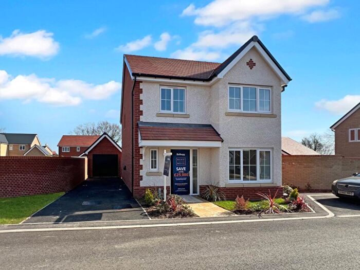 4 Bedroom Detached House For Sale In Near Oak Road, Tidings Hill, Halstead, CO9