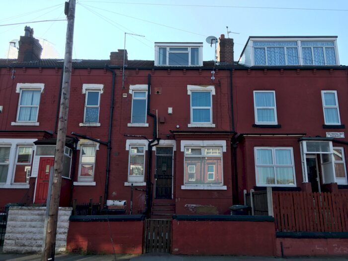 2 Bedroom Terraced House To Rent In Sutherland Terrace, Leeds, LS9