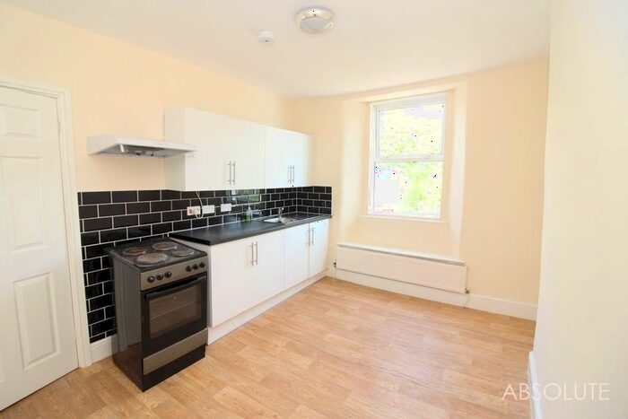 1 Bedroom Flat To Rent In Union Street, Torquay, TQ1