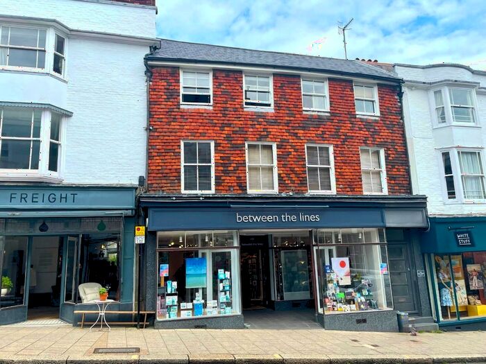 1 Bedroom Flat To Rent In High Street, Lewes, BN7