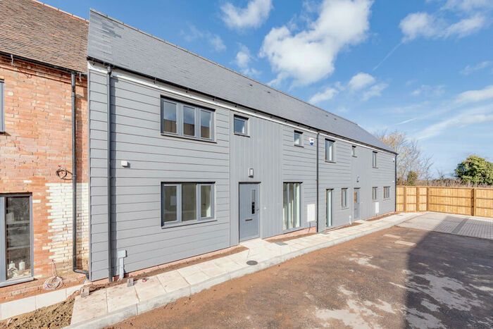 3 Bedroom Terraced House For Sale In London Road, Ryton On Dunsmore, Coventry, CV8