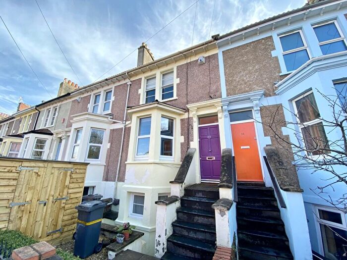 2 Bedroom Apartment To Rent In Southville, Dean Lane, BS3