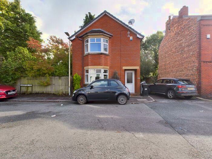 3 Bedroom Detached House To Rent In Hampton Road, Urmston, Trafford, M41
