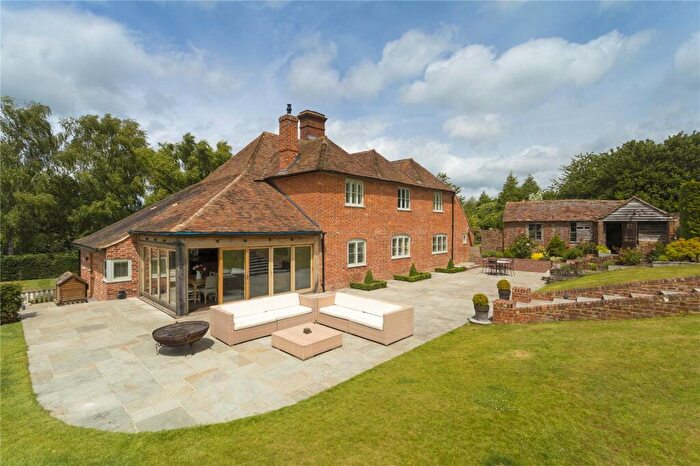 5 Bedroom Detached House For Sale In Pope Street, Godmersham, Kent, CT4