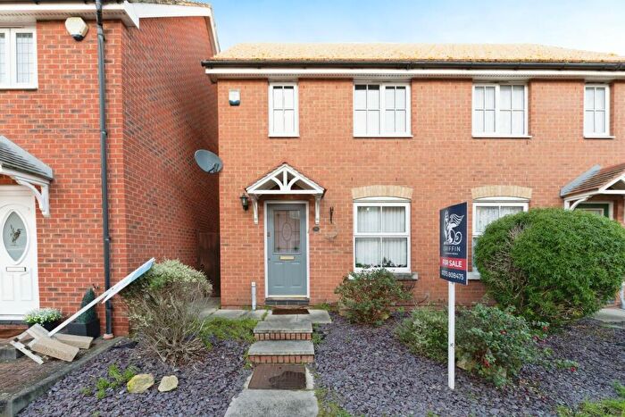 2 Bedroom Semi-Detached House For Sale In Hill House Drive, Chadwell St Mary, Grays, RM16