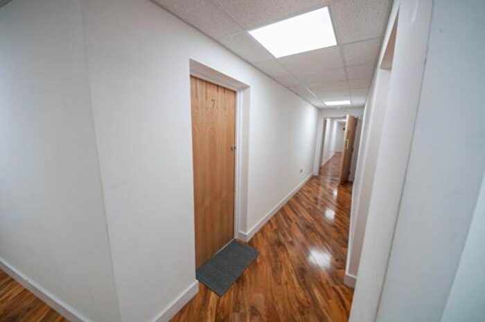 1 Bedroom Studio To Rent In Cranbrook Road, Ilford, IG1