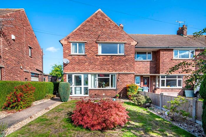 3 Bedroom Terraced House For Sale In Glover Close, South Leverton, Retford, DN22