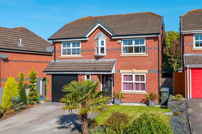 4 Bedroom Detached House For Sale In Windflower Drive, Leyland, PR25