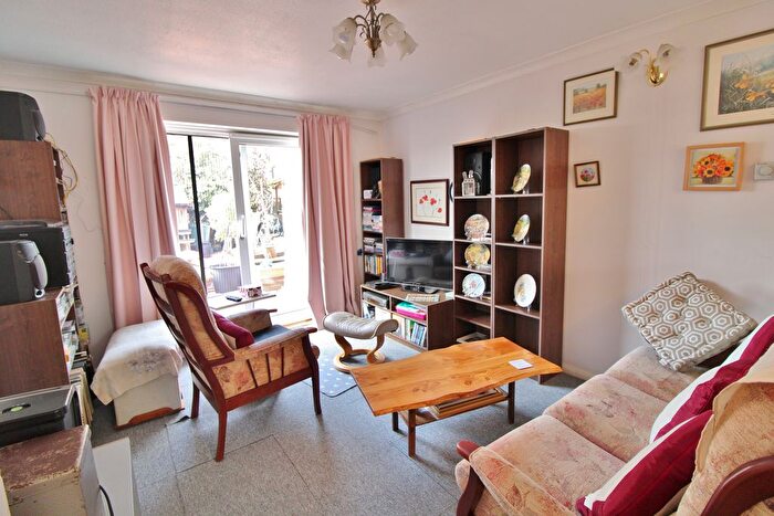 3 Bedroom End Terrace House For Sale In Garnier Park, Wickham, Fareham, PO17