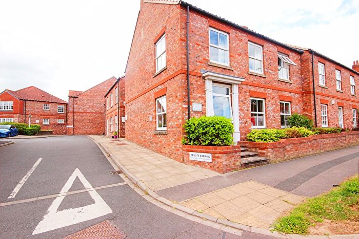 2 Bedroom Flat To Rent In St. Oswalds Court, York, YO10
