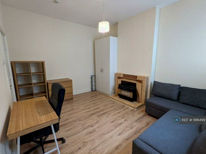1 Bedroom Flat To Rent In Edgbaston, Birmingham, B16
