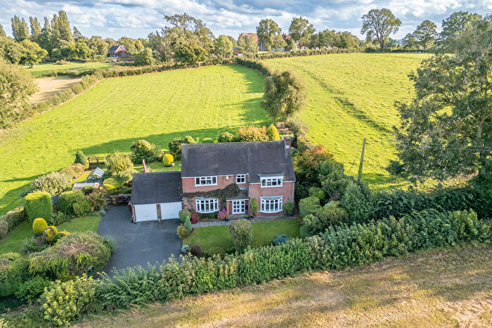 4 Bedroom Detached House For Sale In Hollis Lane, Denstone, ST14