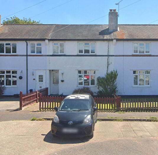 3 Bedroom Terraced House To Rent In Croft Close, Leigh-on-sea, SS9