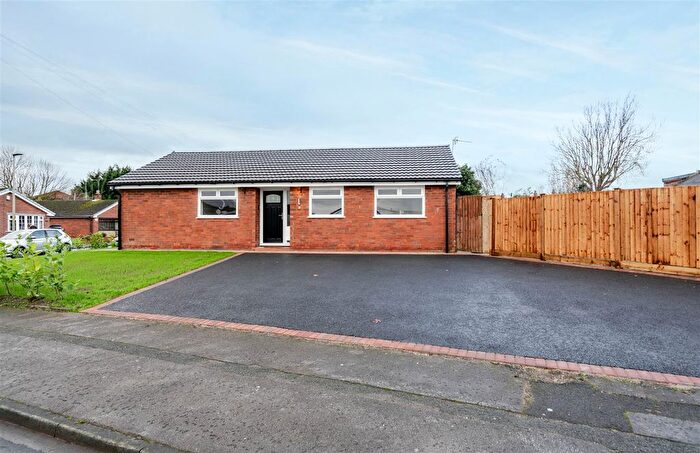 3 Bedroom Detached Bungalow For Sale In Mayfield Dri, Leigh, WN7