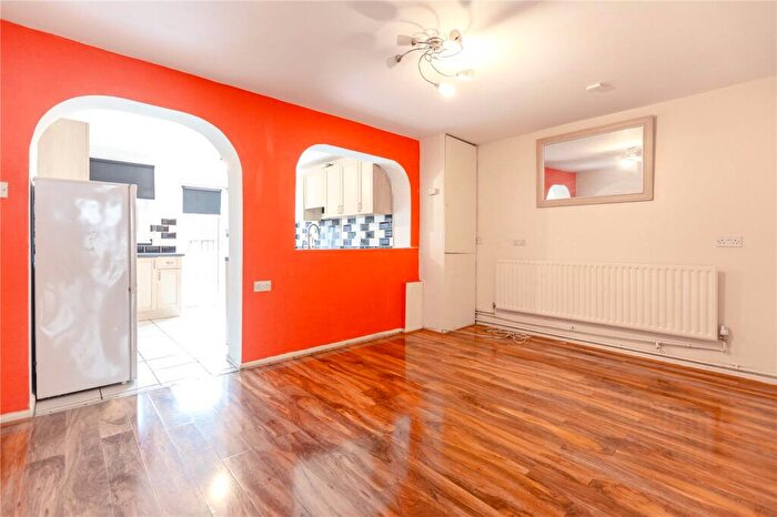 4 Bedroom Terraced House To Rent In Linden Close, Speedwell, Bristol, BS16