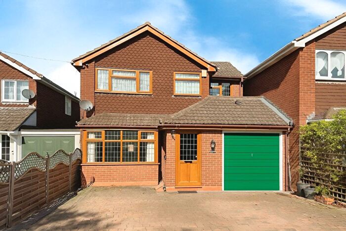 4 Bedroom Detached House For Sale In Rylands Drive, Penn, Wolverhampton, WV4