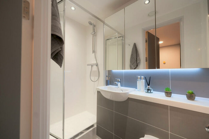 Studio To Rent In Guilden Village, Lido Road, Guildford, GU1