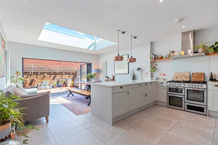 4 Bedroom Semi-Detached House For Sale In Tivoli Road, West Norwood, London, SE27