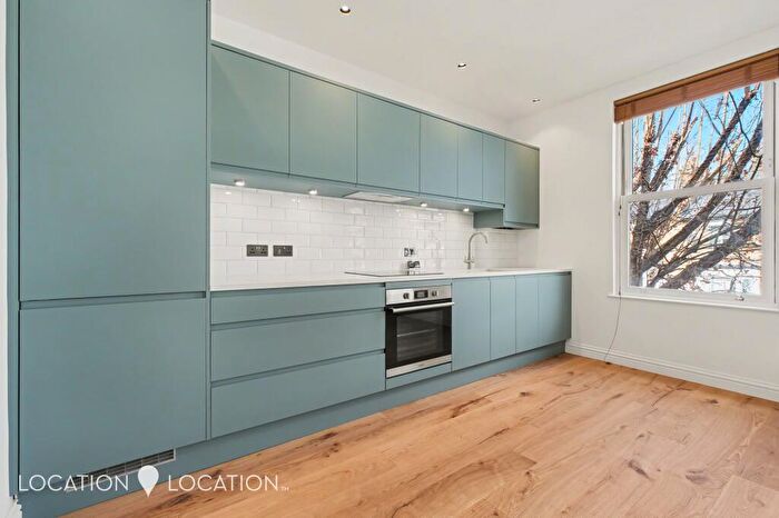2 Bedroom Flat To Rent In Farleigh Road, London, N16