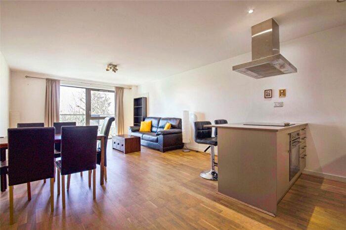 2 Bedroom Apartment To Rent In Stebondale Street, London, E14