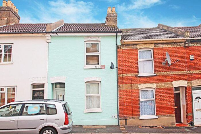 2 Bedroom Terraced House To Rent In Herbert Road, Chatham, ME4