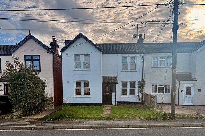 2 Bedroom Property To Rent In Rectory Road, SS5