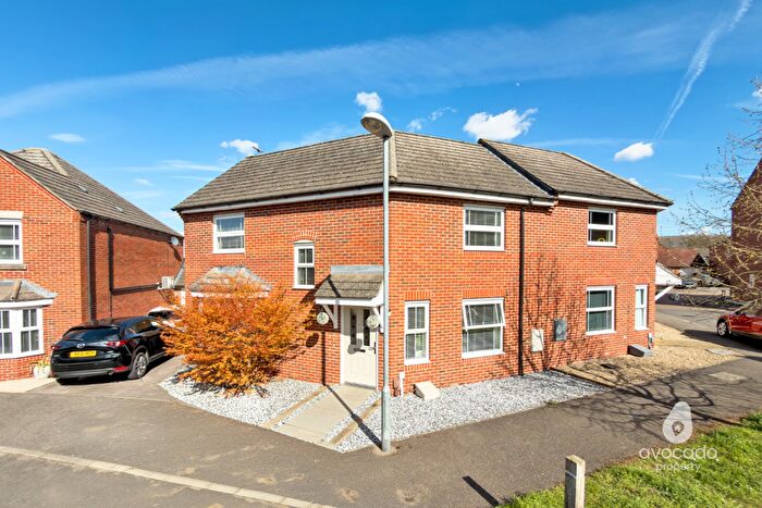 3 Bedroom Semi Detached House For Sale In Blackbird Place, Bracknell, RG12