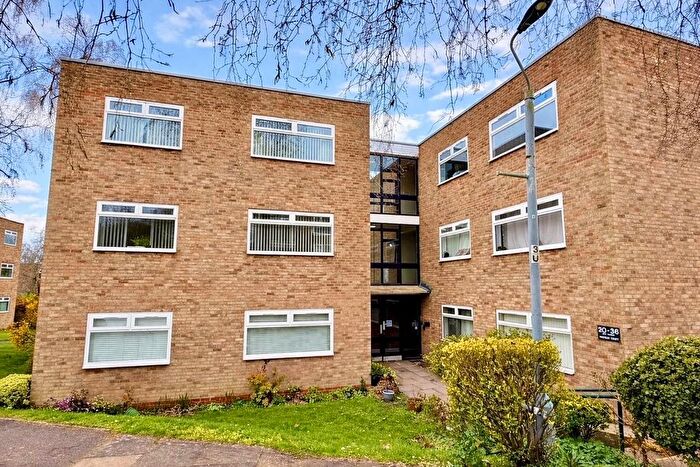 2 Bedroom Flat To Rent In Walmead Croft, Harborne, Birmingham, B17