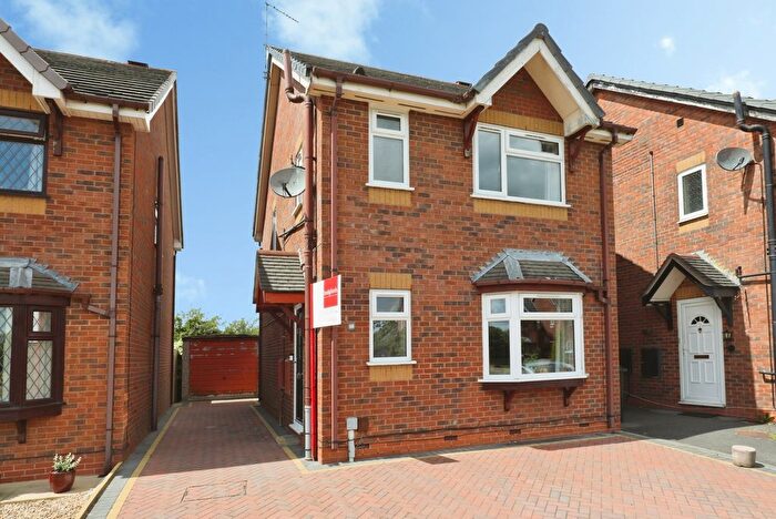 3 Bedroom Detached House For Sale In Greendale Gardens, Crewe, Cheshire, CW1