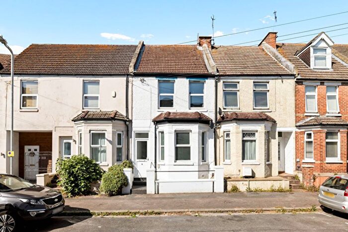 2 Bedroom Terraced House For Sale In Ethelbert Road, Folkestone, CT19