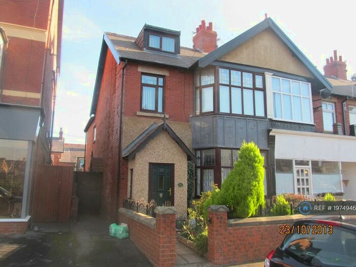 3 Bedroom Maisonette To Rent In St Davids Rd South, St Annes, FY8