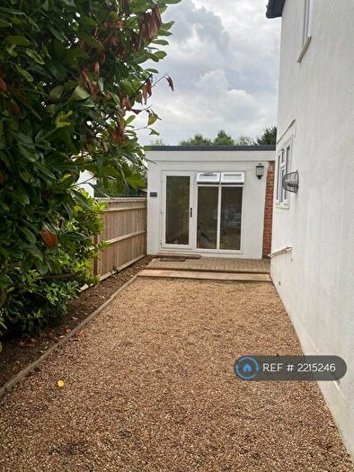 Studio To Rent In Farleigh Road, Surrey, CR6