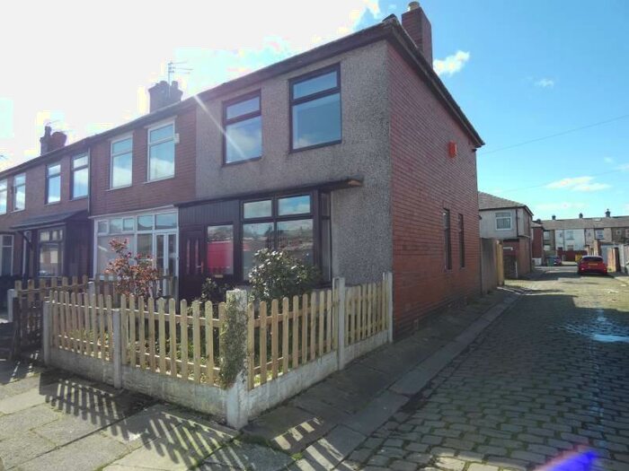 2 Bedroom End Of Terrace House To Rent In Hillyard Street, Bury, Greater Manchester, BL8